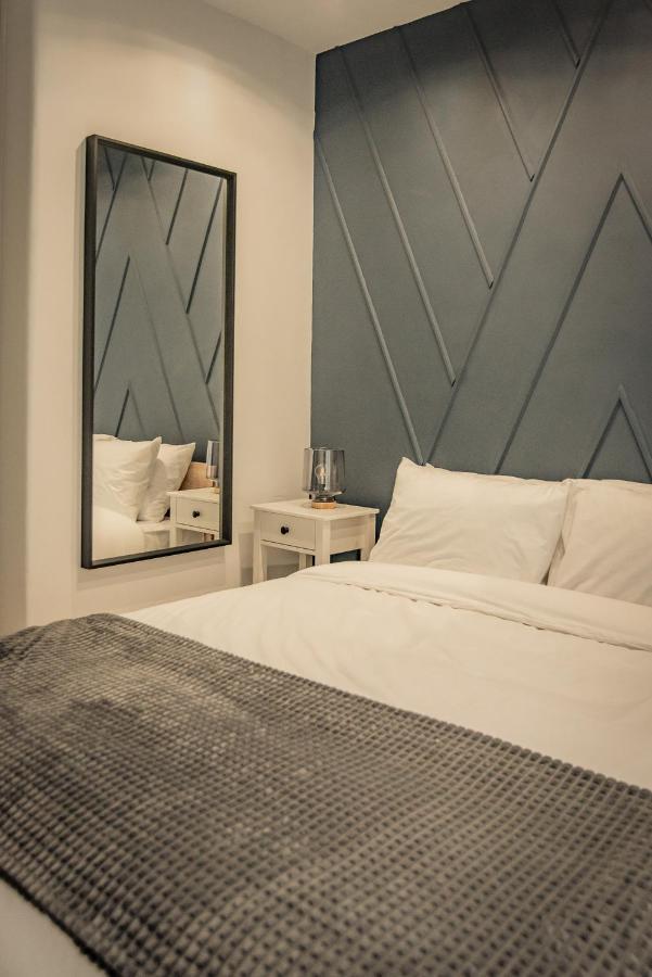 Apollo'S Apartment On Radio City Midas Home Thessalonique Extérieur photo